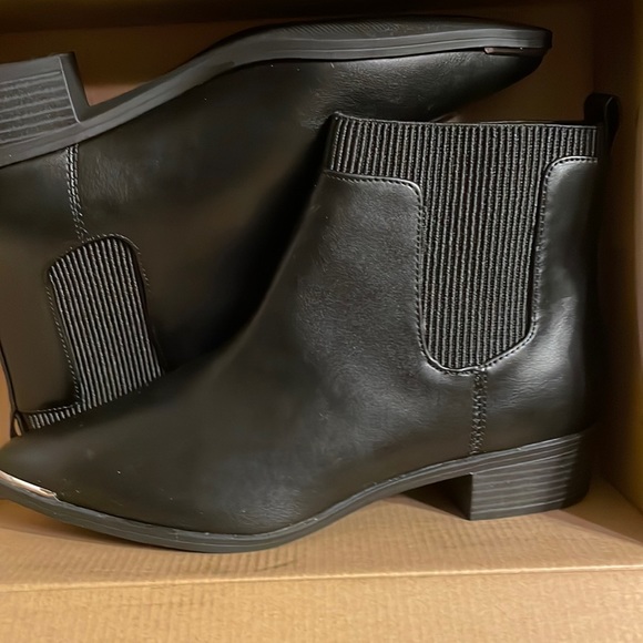 Worthington Shoes - Worthington short boots